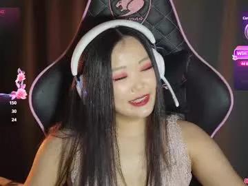 yummy_maya from Chaturbate