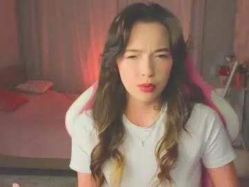 Yuna_sunshy from Chaturbate
