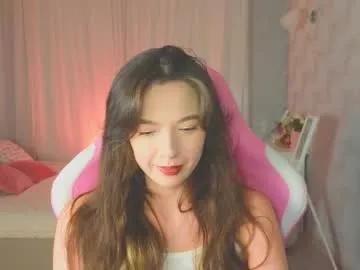 Yuna_sunshy from Chaturbate