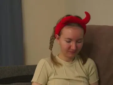 yuricazel from Chaturbate is Freechat