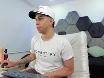 zacckevans from Chaturbate