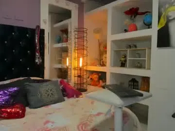 zaira_sofiaa_ from Chaturbate is Freechat