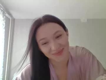 zara_golden from Chaturbate
