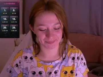 zara_golden from Chaturbate
