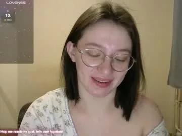 zara_golden from Chaturbate
