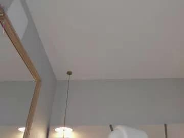 zara_lu from Chaturbate
