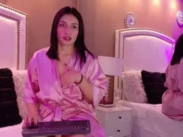 Zaragold1 from Chaturbate