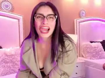 zaragold1 from Chaturbate
