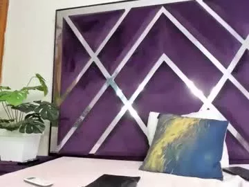 zarahtx on Chaturbate 