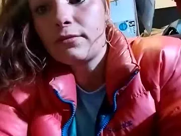 zellelajay2009 on Chaturbate 