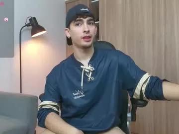 zenn_rush from Chaturbate