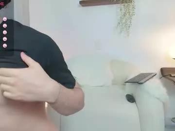 zenn_rush from Chaturbate