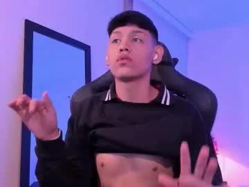 Zeus_blaze from Chaturbate