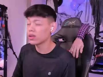 Zeus_blaze from Chaturbate