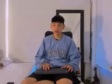 Zeus_blaze from Chaturbate