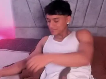 zyzz_1812 on Chaturbate 