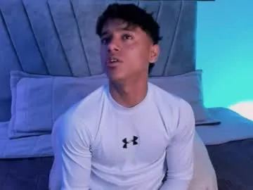 zyzz_1812 on Chaturbate 