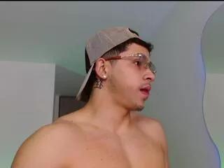 adam_keith from Flirt4Free