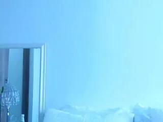 belle_russeau from Flirt4Free