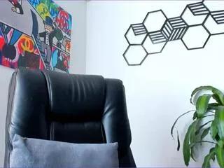 derry_adams from Flirt4Free