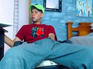 derryck from Flirt4Free
