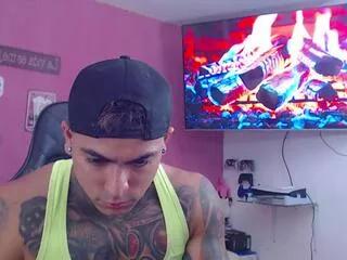 jeremmy_bloom from Flirt4Free