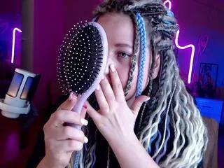 lizzy_shine from Flirt4Free