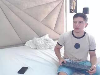 luccas_miller on Flirt4Free