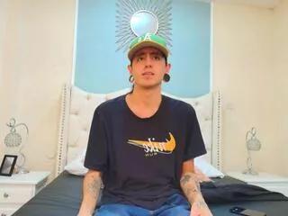 matthew_dixon from Flirt4Free