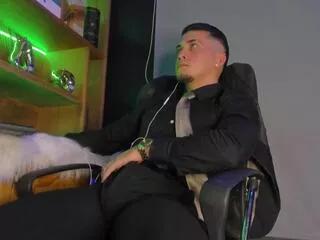 peter_gonzales from Flirt4Free