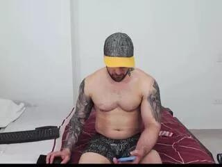 tommy_hunter from Flirt4Free