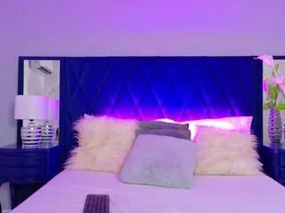 viiolet_saunders from Flirt4Free