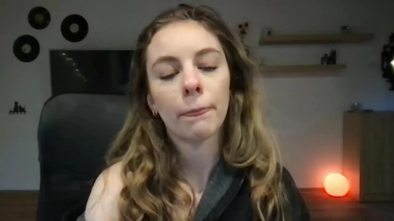 AriaFlirt from Streamray