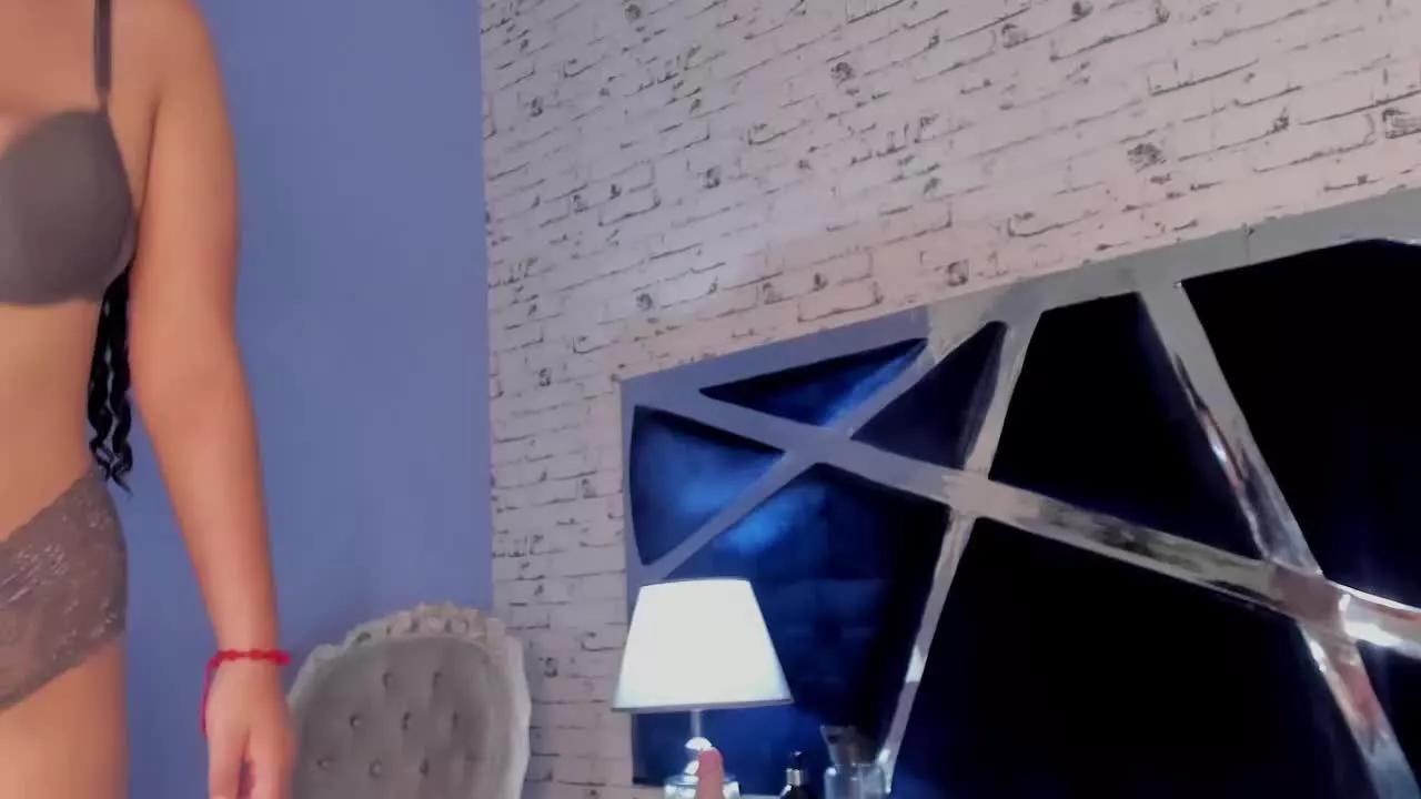 BellaSwwan from Streamray is Freechat
