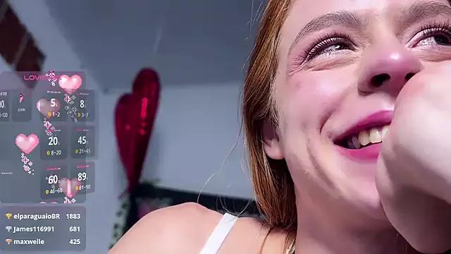 ---Red-haired-Fox--- from StripChat