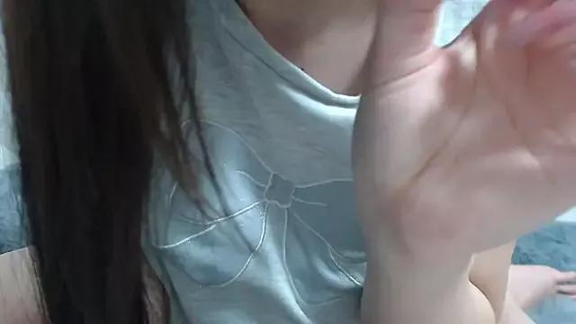 --Noa- from StripChat is Freechat