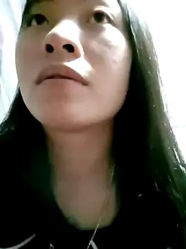 -Cherry-123 from StripChat is Freechat