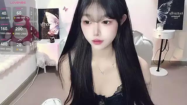 -EEBABY from StripChat