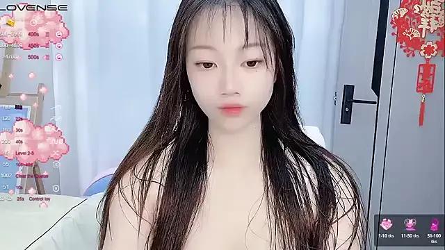 -Evelyn- from StripChat