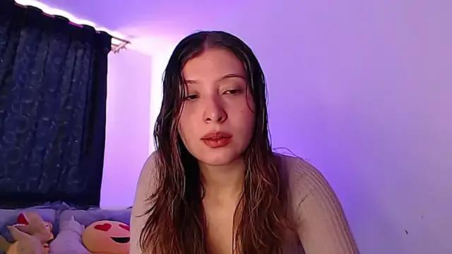 -Ivonny from StripChat