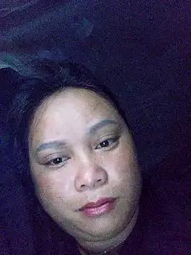 -Kitty-92 from StripChat is Freechat