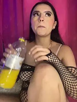 -Melissa from StripChat is Freechat