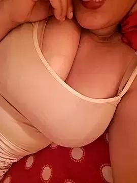 -Samanta- from StripChat is Freechat