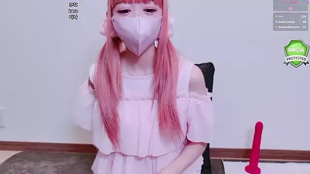 Try our streaming cams variety and talk on a personal level with our adorable girls streamers, showing off their bountiful shapes and dildos.