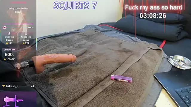 -sluttyass- from StripChat is Freechat