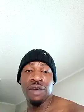 007Giovani from StripChat