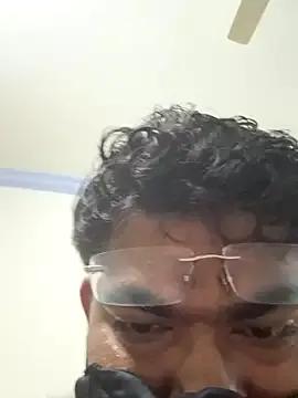 1234HYDDICK4u from StripChat is Freechat