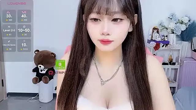 18MM-XX from StripChat