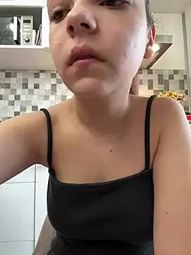 18teengirl3 from StripChat is Freechat