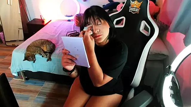 1lilithmorningstar from StripChat